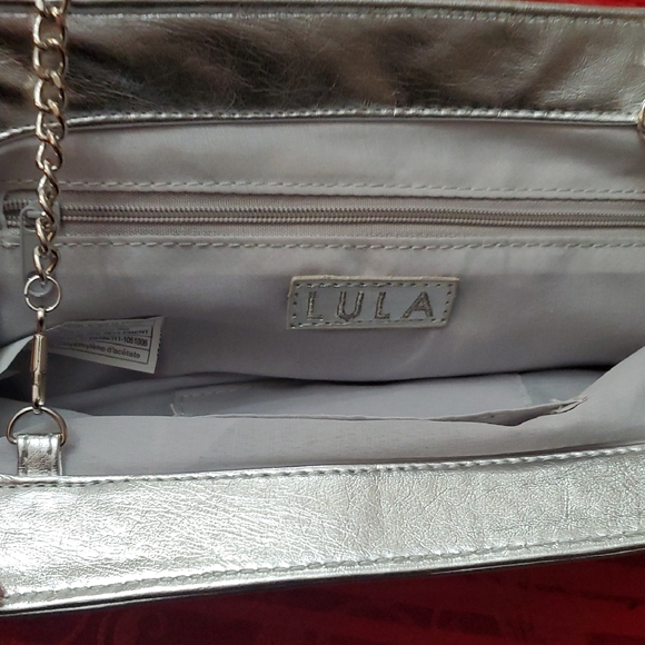 Silver Chain Clutch - Picture 2 of 6